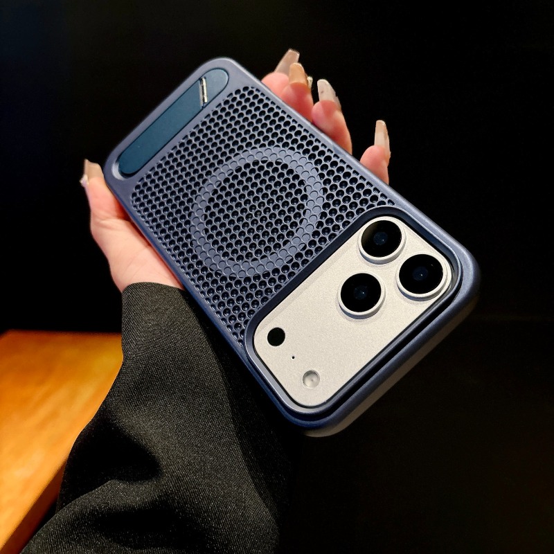 غطاء هاتف فاخر بتصميم خلية الن - مراجعة Magnetic Charging Stand وسعره
